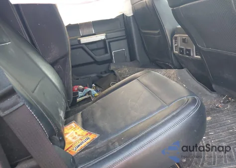 2019 Ford F-250 Lariat z USA, uszkodzony, nr VIN 1FT7W2B69KEG82649